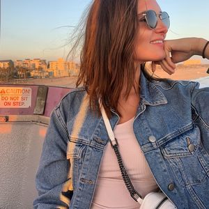 Meet your Posher, Sara